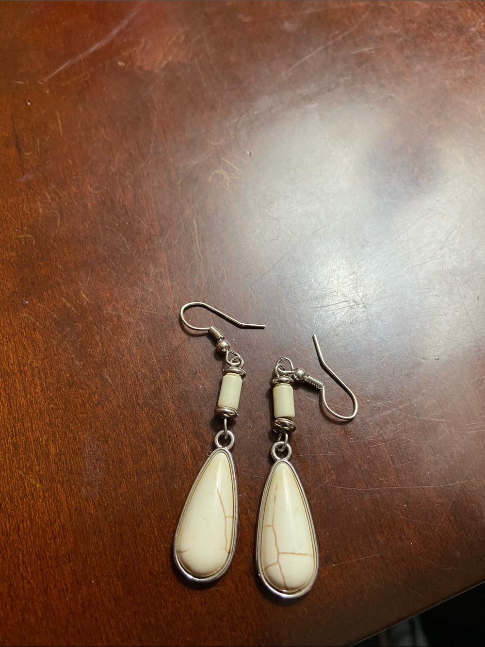 Cream Teardrop Dangle Earrings - Unbranded